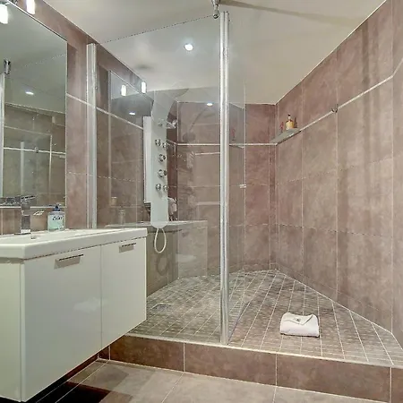 Immogroom - Ac - Full Comfort - Center Of *